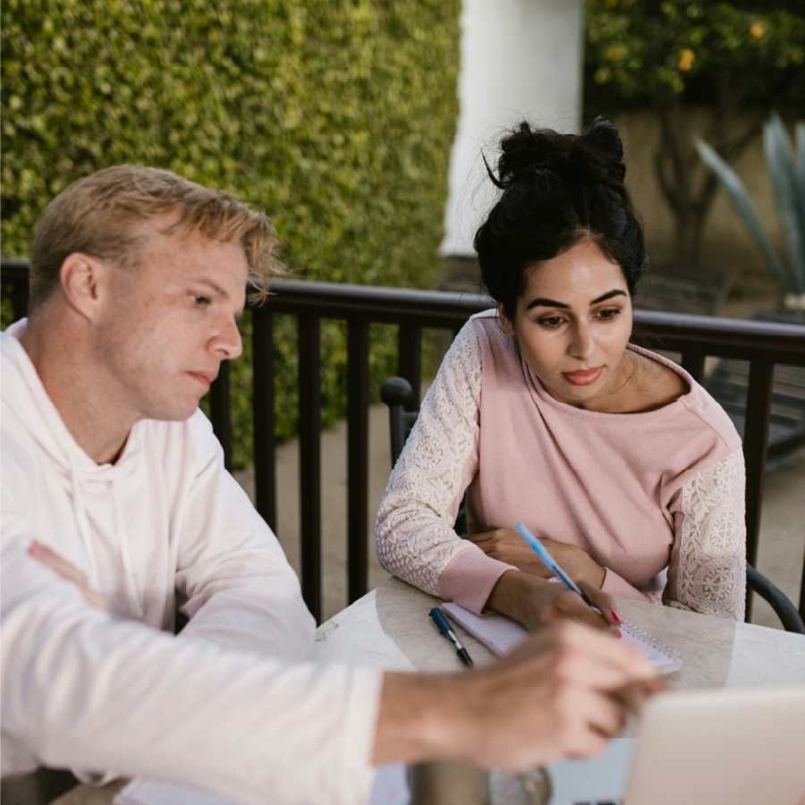 Feedback helpt ja als virtueel assistent om de samenwerking te verbeteren en om te groeien